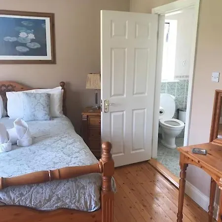 Farm House. * קיל איירן