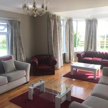 別荘 Farm House. *